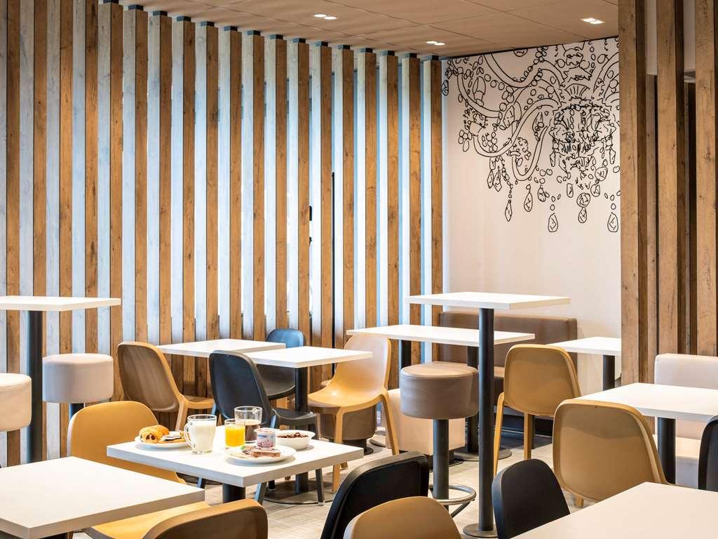 Hotel ibis budget Gonesse Restaurant foto