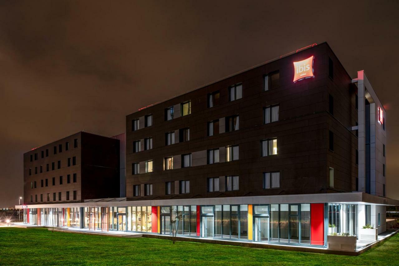 Hotel ibis budget Gonesse Exterior foto